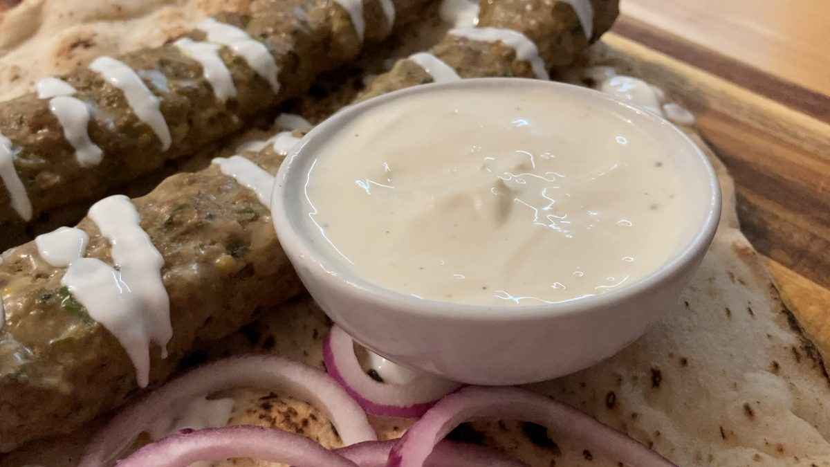Garlic Mayo Sauce for Shish Kebabs, Tandoori Chicken, Chicken Tikka and Shawarmas