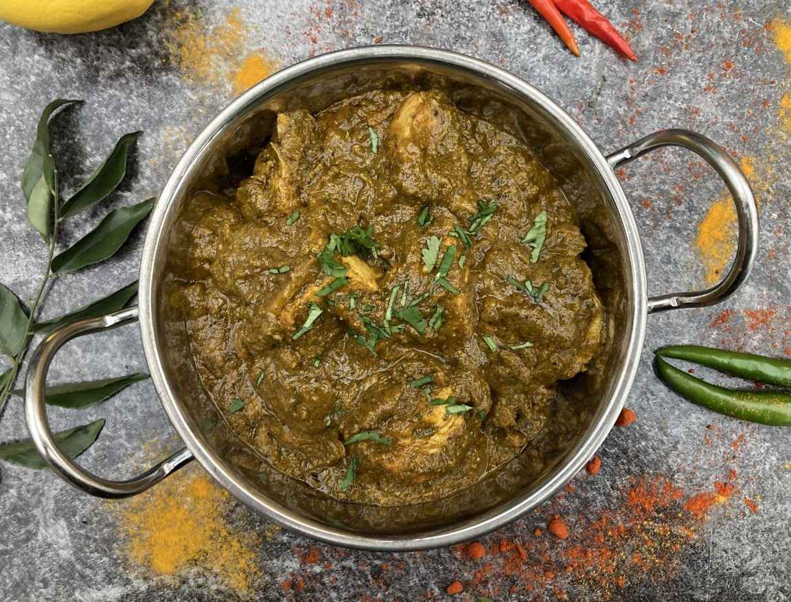 Hariyali Murgh | Hariyali Chicken | Indian Green Chicken Curry